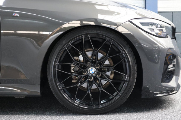 BMW 3 Serie 318i M-Sport LED/VIRTUAL/SFEER/PANO/HALF LEDER+S.VERWAMRING/20" LMV/CAM/CRUISE/ECC/12 MND GARANTIE!