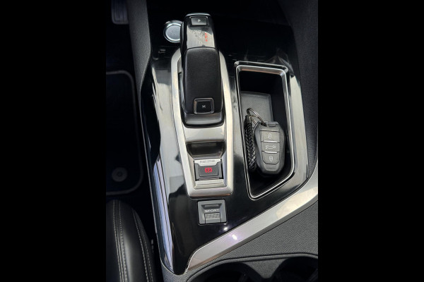 Peugeot 3008 1.2 PureTech Allure -AUTOMAAT I Navigatie I LED/PDC I Achteruitrij camera I Airco I Sport velgen I Dealer onderhouden