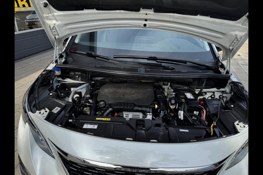 Peugeot 3008 1.2 PureTech Allure -AUTOMAAT I Navigatie I LED/PDC I Achteruitrij camera I Airco I Sport velgen I Dealer onderhouden