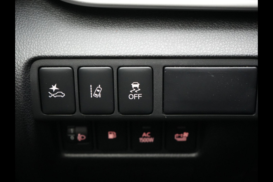Mitsubishi Eclipse Cross 2.4 PHEV Business Executive Plug In Hybrid | Trekhaak | Adaptive Cruise | Dealer OH | 360 Camera | Alcantara Sportstoelen Verwarmd | Apple Carplay |