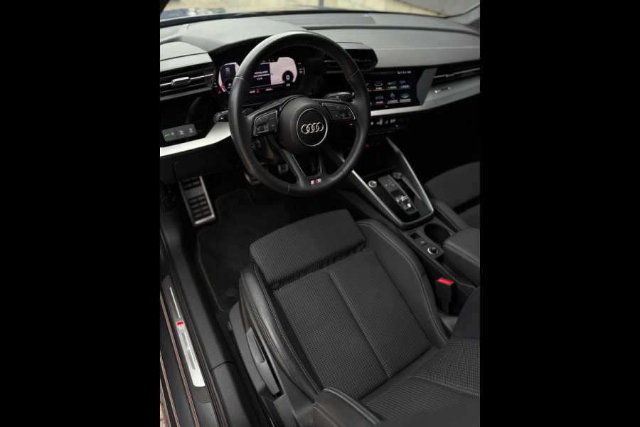 Audi A3 Sportback 35 TFSI 3x S-Line CarPlay Camera