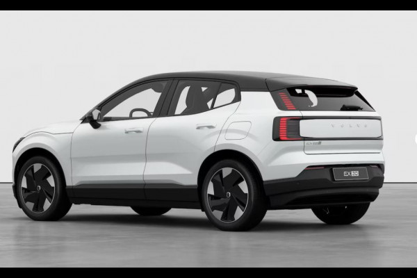 Volvo EX30 272PK Extended Range Plus Nu van €47.150 Voor €39.650! / Adaptieve Cruise Control/ Dodehoek Detectie / Parkeersensoren voor en achter/ Achteruitrijcamera/ Warmtepomp/ Google Services/