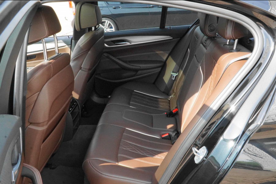BMW 5 Serie 540i High Executive M-SPORT