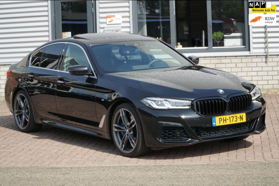 BMW 5 Serie 540i High Executive M-SPORT