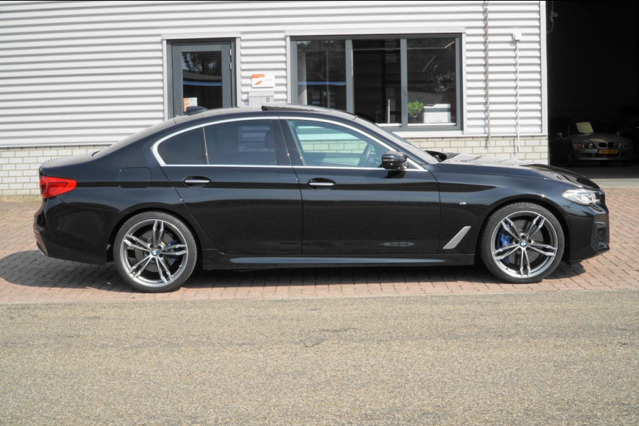 BMW 5 Serie 540i High Executive M-SPORT