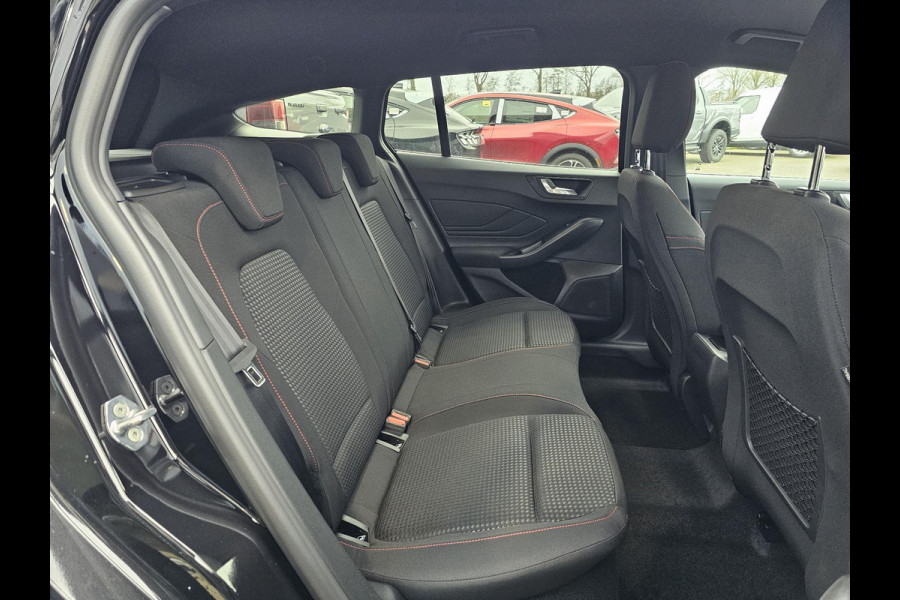 Ford Focus 1.0 EcoBoost Hybrid ST Line | SCI | 125 pk | Uit voorraad leverbaar | Driver assistance pack | Incl. €2.500,- prijsvoordeel!