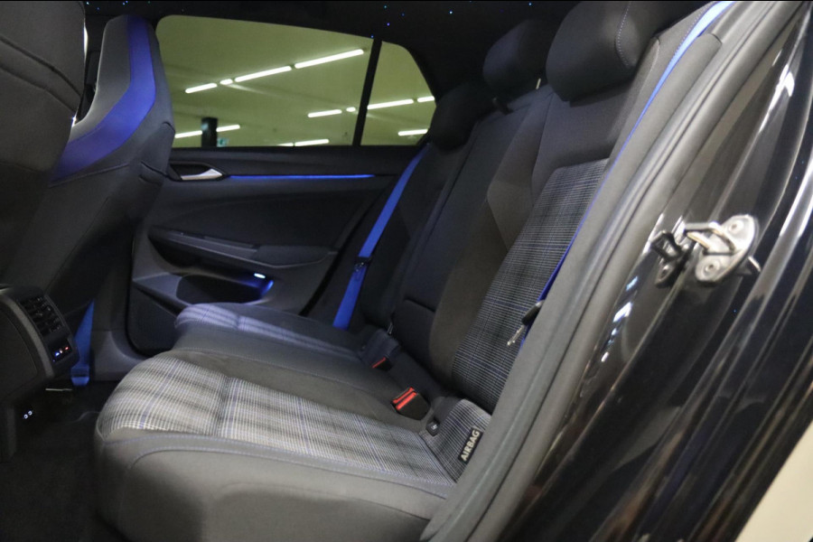 Volkswagen Golf 1.4 eHybrid GTE PANO/IQLIGHT/CAM/CARPLAY/STERHEMEL/VOL