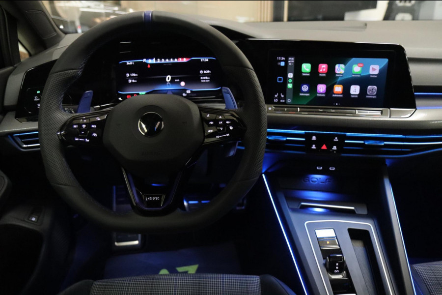 Volkswagen Golf 1.4 eHybrid GTE PANO/IQLIGHT/CAM/CARPLAY/STERHEMEL/VOL