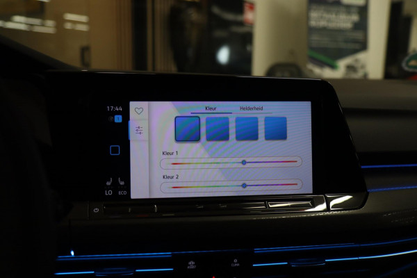 Volkswagen Golf 1.4 eHybrid GTE PANO/IQLIGHT/CAM/CARPLAY/STERHEMEL/VOL