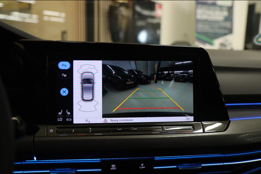Volkswagen Golf 1.4 eHybrid GTE PANO/IQLIGHT/CAM/CARPLAY/STERHEMEL/VOL