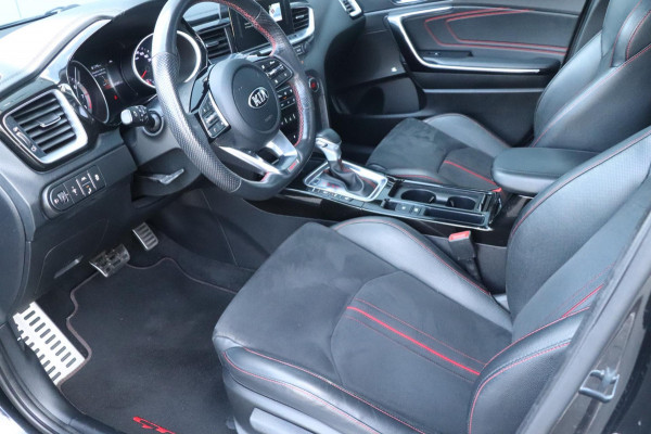 Kia Ceed 1.6 T-GDi GT | 200PK - PANO - UNIEK VOL!