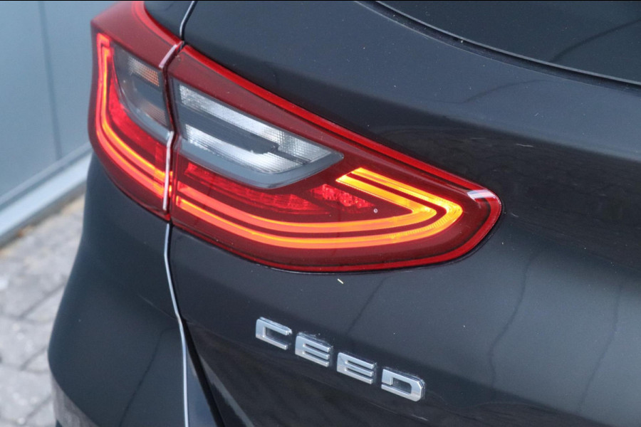 Kia Ceed 1.6 T-GDi GT | 200PK - PANO - UNIEK VOL!