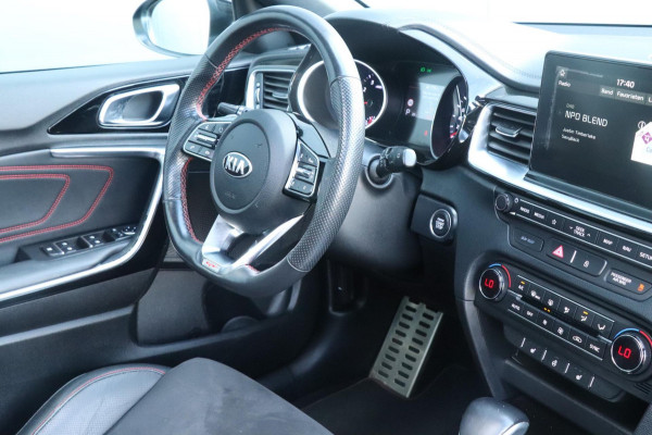 Kia Ceed 1.6 T-GDi GT | 200PK - PANO - UNIEK VOL!