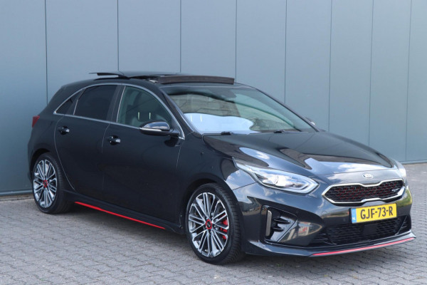 Kia Ceed 1.6 T-GDi GT | 200PK - PANO - UNIEK VOL!