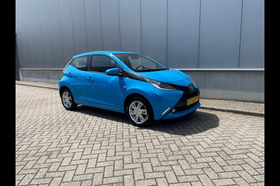 Toyota Aygo 1.0 VVT-i x-sport / Airco / Camera