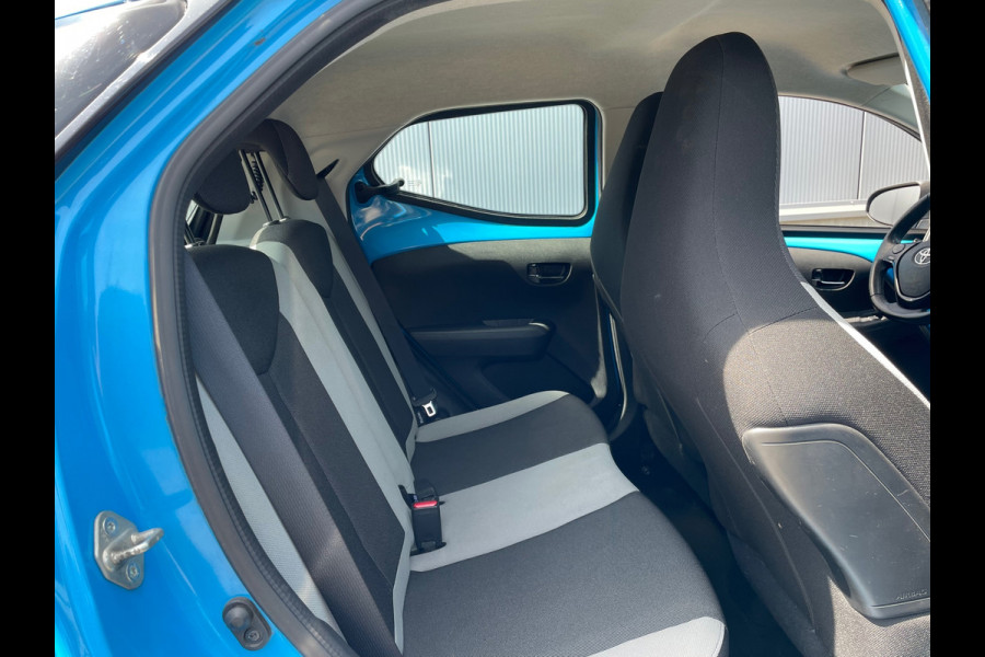 Toyota Aygo 1.0 VVT-i x-sport / Airco / Camera