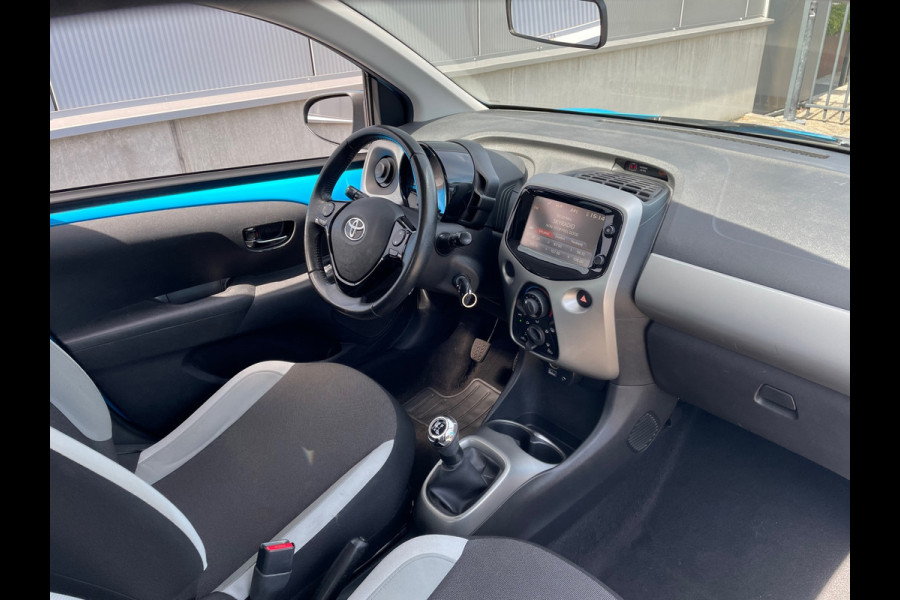 Toyota Aygo 1.0 VVT-i x-sport / Airco / Camera