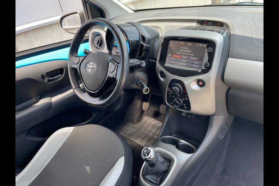 Toyota Aygo 1.0 VVT-i x-sport / Airco / Camera