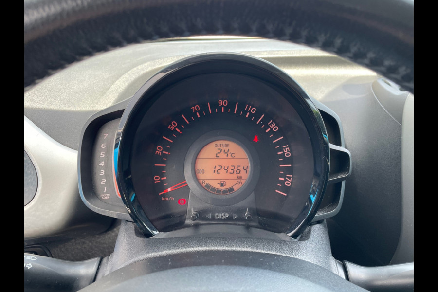 Toyota Aygo 1.0 VVT-i x-sport / Airco / Camera