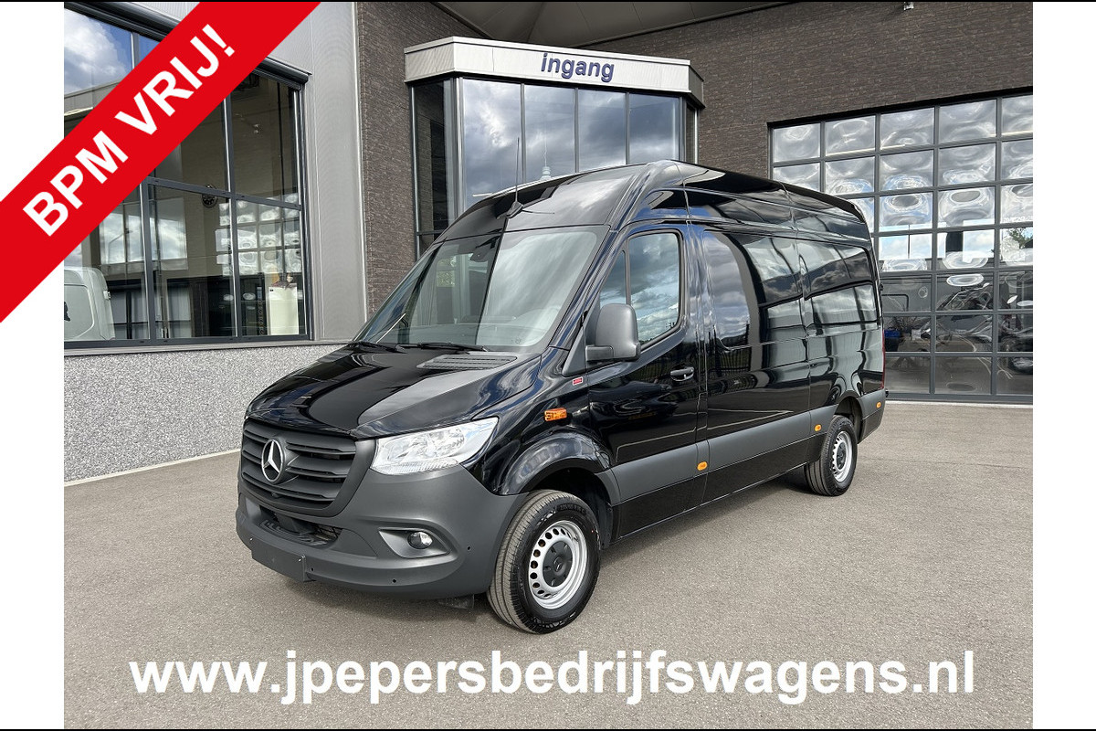 Mercedes-Benz Sprinter 317 CDI L2 H2 MBUX / 360 Camera / Navigatie / Cruise control / Airco / 270 Graden achterdeuren Mercedes-Benz Sprinter 317 CDI L2 H2 MBUX / 360 Camera / Navigatie / Cruise control / Airco / 270 Graden achterdeuren