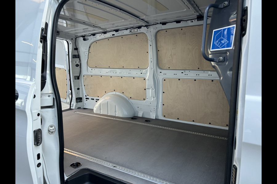 Mercedes-Benz Vito 116 CDI Extra lang / Automaat / Airco / Navigatie / Camera / Parkeersensoren / Cruise control / 270 Graden achterdeuren