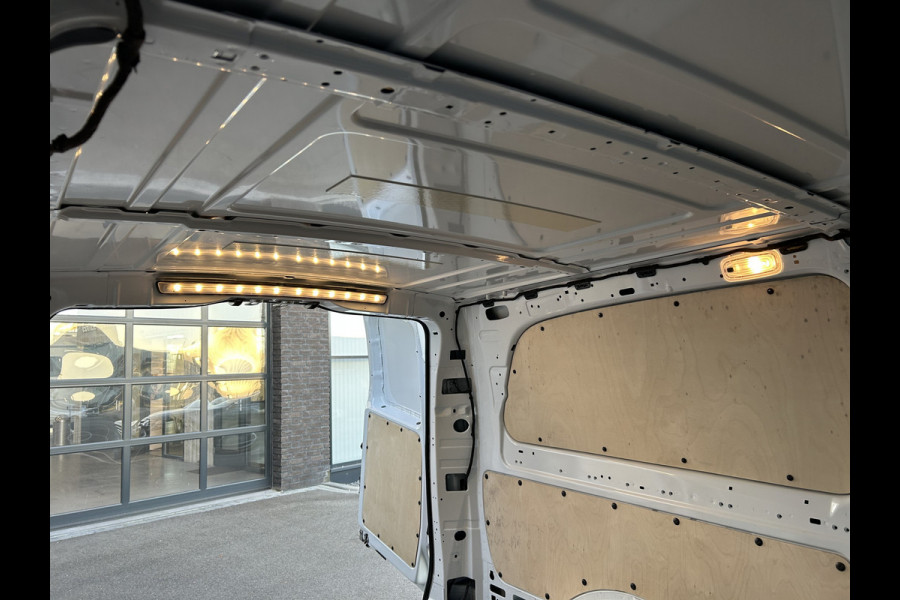 Mercedes-Benz Vito 116 CDI Extra lang / Automaat / Airco / Navigatie / Camera / Parkeersensoren / Cruise control / 270 Graden achterdeuren