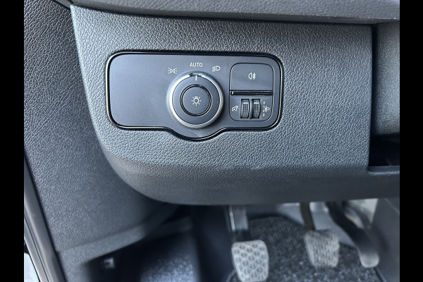 Mercedes-Benz Sprinter 317 CDI L3 H2 3500KG Trekhaak / MBUX / Camera / Navigatie / Airco / 270 Graden achterdeuren