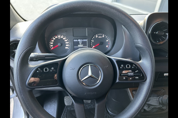 Mercedes-Benz Sprinter 317 CDI L3 H2 3500KG Trekhaak / MBUX / Camera / Navigatie / Airco / 270 Graden achterdeuren