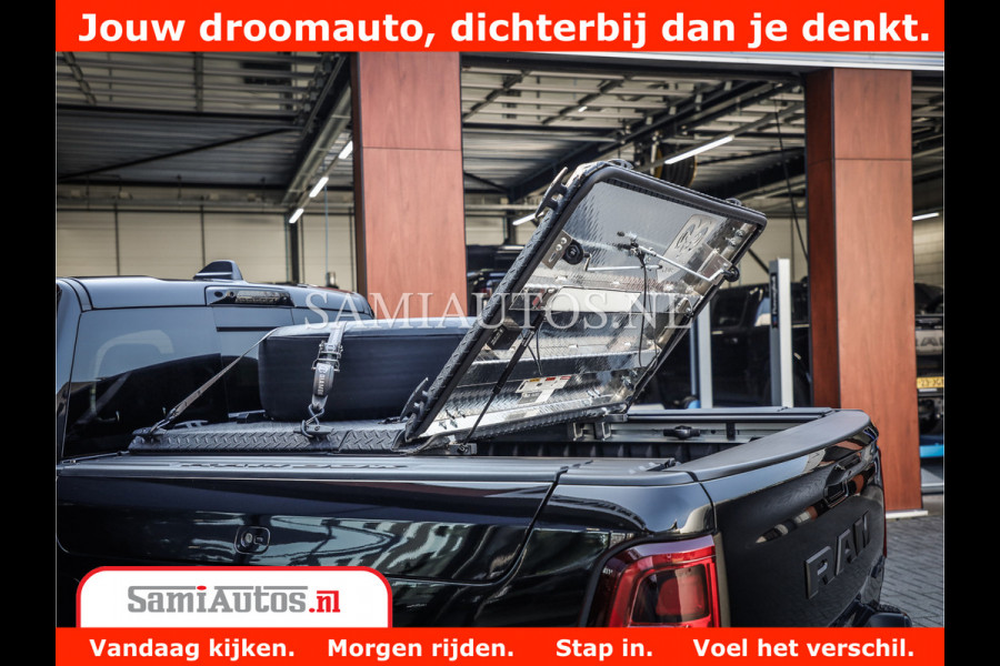 Dodge Ram 1500 Limited Night High Output 540HP 706Nm | Massage + Full Option | De Meest Luxe en Volle Pick-Up in zijn Klasse | Comfortabele Dubbele Cabine met Royale 5 Zitplaatsen | BPM vrij | Nu Leverbaar uit Voorraad | Voorraad Nr 2320 - 5138