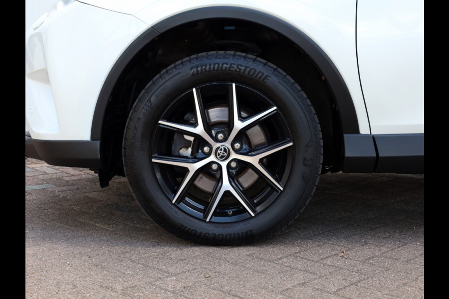 Toyota RAV4 2.5 Hybrid AWD Style | JBL | 360 Camera | Trekhaak