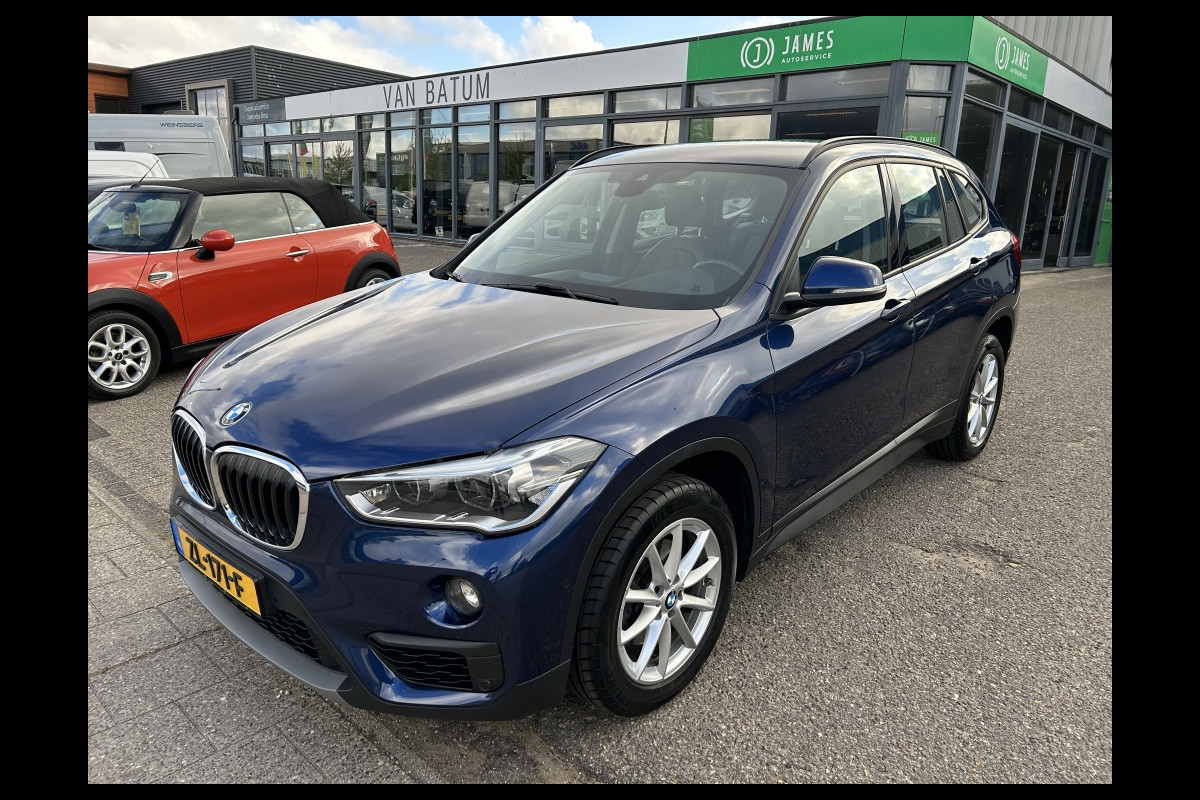 BMW X1 sDrive18i High Executive Edition BMW X1 sDrive18i High Executive Edition