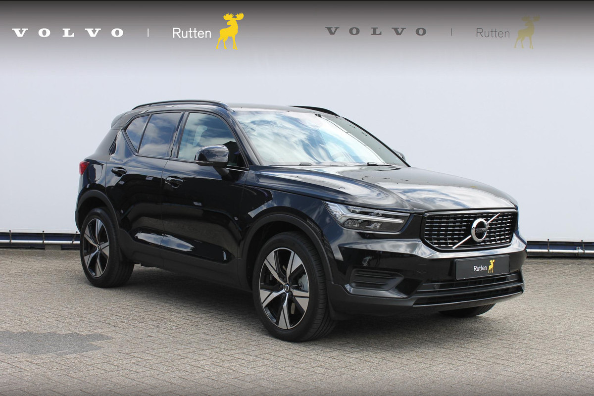 Volvo XC40 T4 211PK Automaat Recharge R-Design Apple Carplay / Getinte ramen vanaf de B-stijl / 19" lichtmetalen velgen / Verwarmbare voorruit / Cruise Control Volvo XC40 T4 211PK Automaat Recharge R-Design Apple Carplay / Getinte ramen vanaf de B-stijl / 19" lichtmetalen velgen / Verwarmbare voorruit / Cruise Control