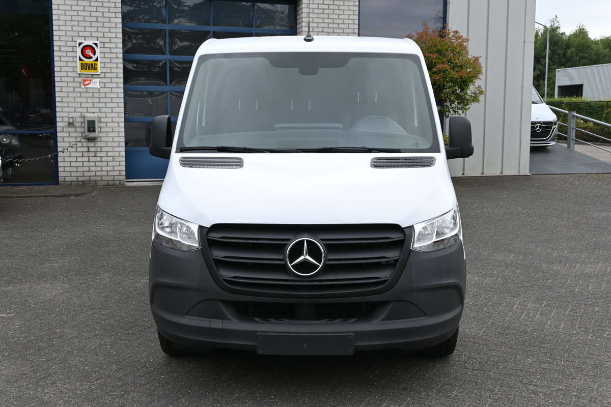 Mercedes-Benz Sprinter 311 CDI L1H1 RWD MBUX met camera, Apple Carplay/Android Auto, Standkachel Mercedes-Benz Sprinter 311 CDI L1H1 RWD MBUX met camera, Apple Carplay/Android Auto, Standkachel