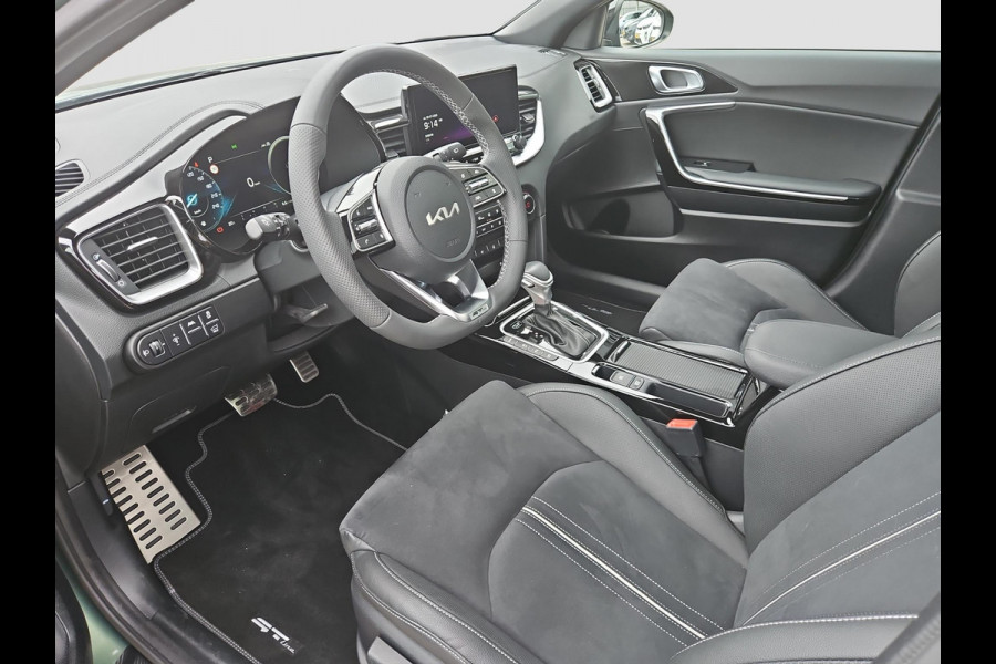 Kia ProCeed 1.5 T-GDi GT-Line | Stoel- en stuurverwarming | Automaat | Cruise | Navi | Privacy Glass | Sportstuur |