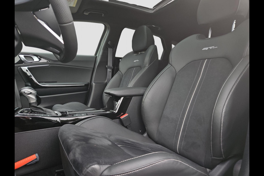 Kia ProCeed 1.5 T-GDi GT-Line | Stoel- en stuurverwarming | Automaat | Cruise | Navi | Privacy Glass | Sportstuur |