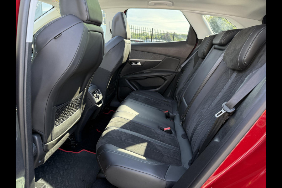 Peugeot 3008 1.2 PureTech Allure 1e Eigenaar,Navi,Pano,Camera,131pk,Cruise,Clima,Trekhaak,Half Leder,Vol Opties,Dealer Onderhouden,Pdc V+A,APK tot 08-2026