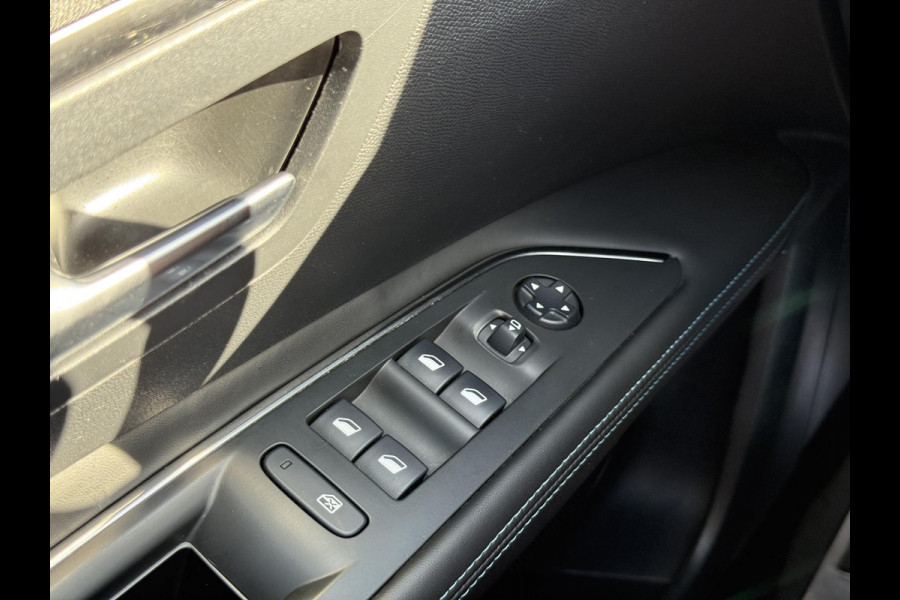 Peugeot 3008 1.2 PureTech Allure 1e Eigenaar,Navi,Pano,Camera,131pk,Cruise,Clima,Trekhaak,Half Leder,Vol Opties,Dealer Onderhouden,Pdc V+A,APK tot 08-2026