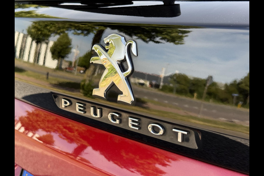 Peugeot 3008 1.2 PureTech Allure 1e Eigenaar,Navi,Pano,Camera,131pk,Cruise,Clima,Trekhaak,Half Leder,Vol Opties,Dealer Onderhouden,Pdc V+A,APK tot 08-2026