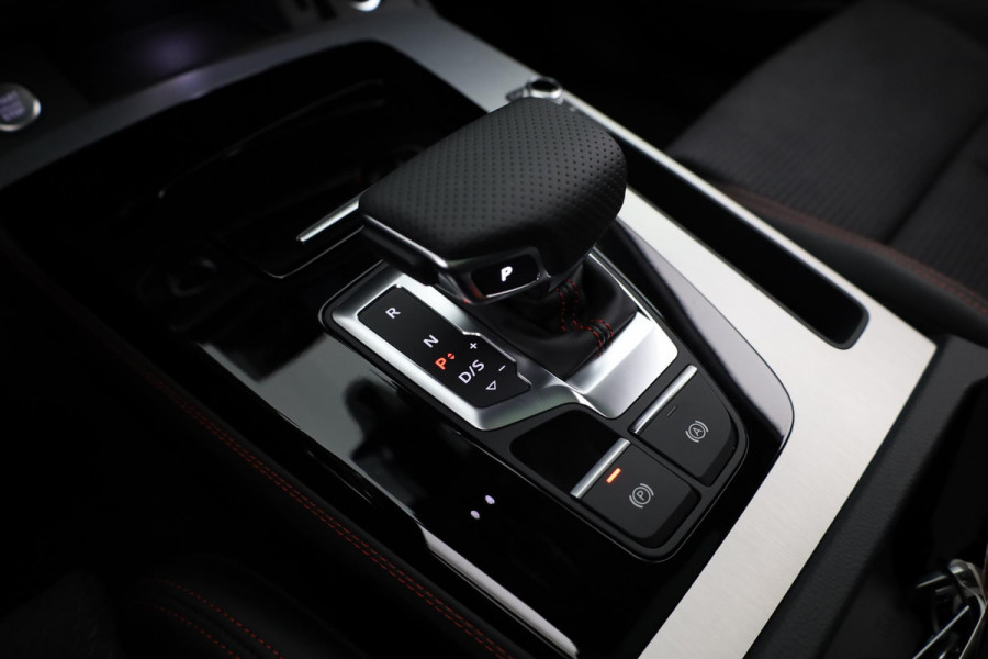 Audi Q5 Sportback S edition Competition 50 TFSI e 299pk | Luchtvering | Panoramadak | B&O | ACC | 360 camera | Assistentiepakket | Matrix LED