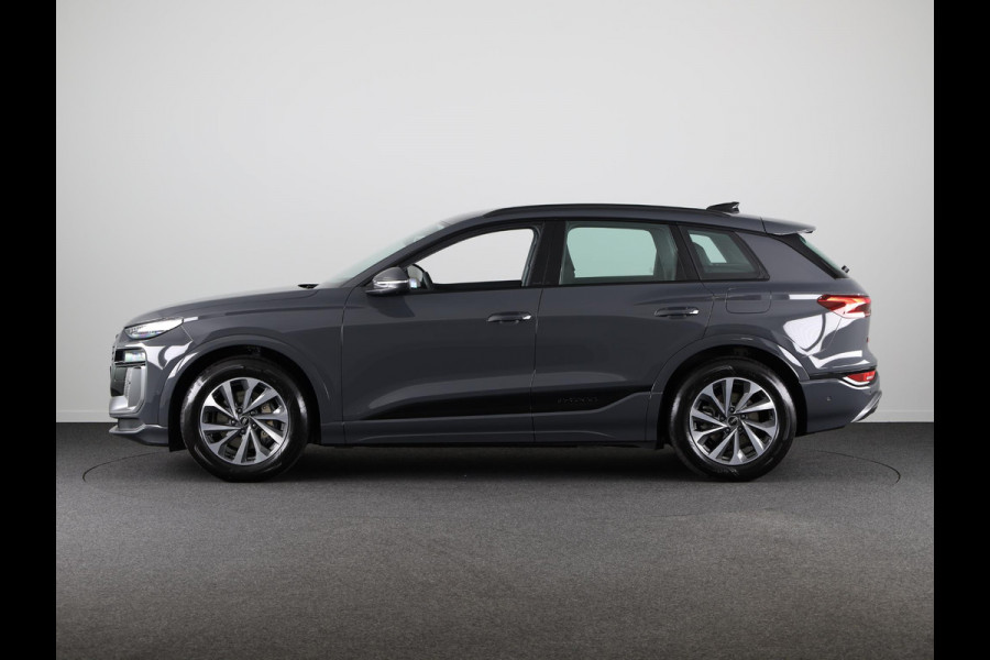 Audi Q6 e-tron Advanced edition e-tron perf 225kW/306pk 100Kwh Ha Tech Plus pakket, sportstoelen met leder, omgevingscamera's, adaptive cruisecontrol, verwarmbare voor en achterstoelen