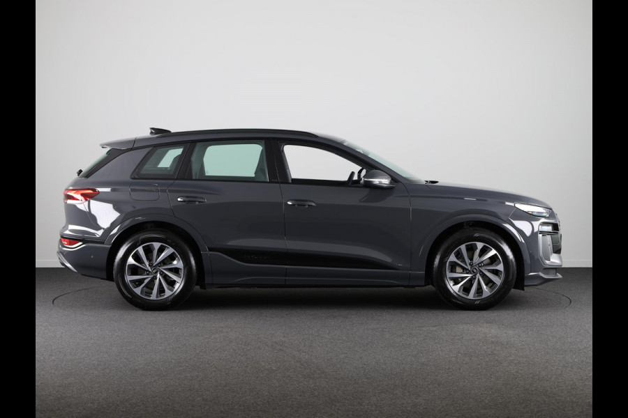 Audi Q6 e-tron Advanced edition e-tron perf 225kW/306pk 100Kwh Ha Tech Plus pakket, sportstoelen met leder, omgevingscamera's, adaptive cruisecontrol, verwarmbare voor en achterstoelen