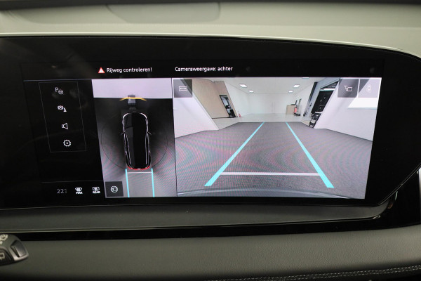 Audi Q6 e-tron Advanced edition e-tron perf 225kW/306pk 100Kwh Ha Tech Plus pakket, sportstoelen met leder, omgevingscamera's, adaptive cruisecontrol, verwarmbare voor en achterstoelen