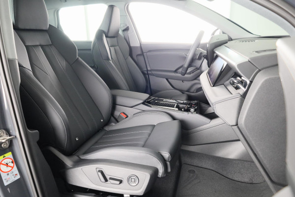 Audi Q6 e-tron Advanced edition e-tron perf 225kW/306pk 100Kwh Ha Tech Plus pakket, sportstoelen met leder, omgevingscamera's, adaptive cruisecontrol, verwarmbare voor en achterstoelen