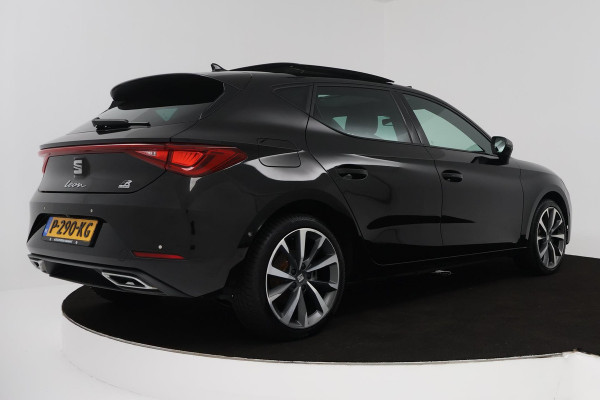 Seat Leon 1.4 TSI eHybrid PHEV FR Business Intense (PANORAMADAK, STUURVERWARMING, ACHTERUITRIJCAMERA, GOED ONDERHOUDEN)