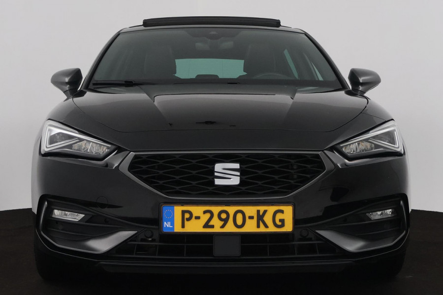 Seat Leon 1.4 TSI eHybrid PHEV FR Business Intense (PANORAMADAK, STUURVERWARMING, ACHTERUITRIJCAMERA, GOED ONDERHOUDEN)