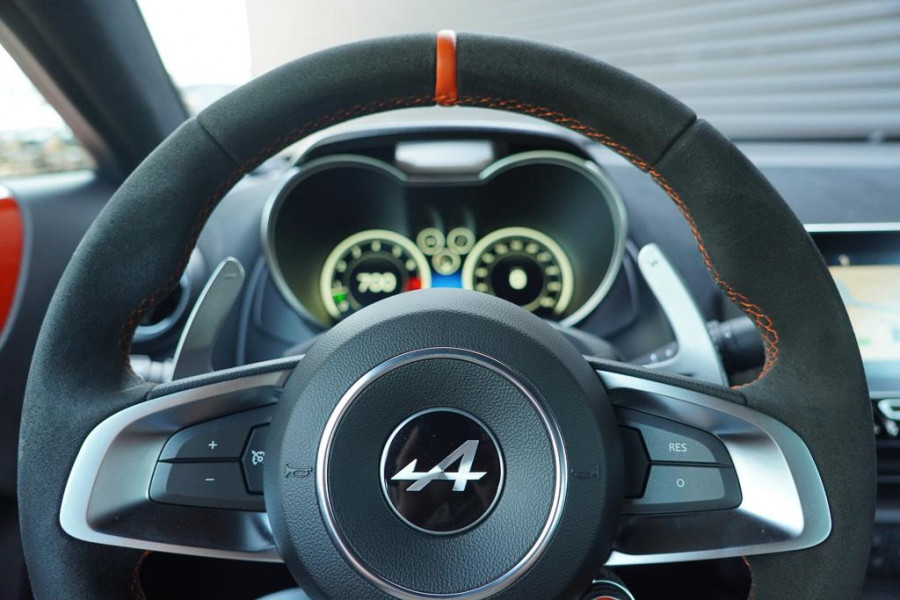 ALPINE A110 1.8 Turbo S / Aero / Carbon / Alcantara / Focal / Sabelt