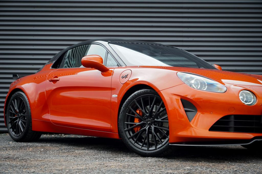 ALPINE A110 1.8 Turbo S / Aero / Carbon / Alcantara / Focal / Sabelt
