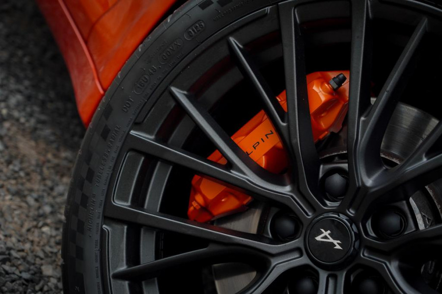 ALPINE A110 1.8 Turbo S / Aero / Carbon / Alcantara / Focal / Sabelt