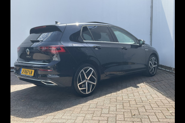 Volkswagen Golf 1.5 TSI Style Pano.dak Massage Sfeerverl Adap.Cruise Carplay Led Memory Uitstraling!