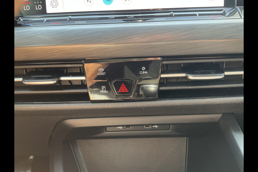 Volkswagen Golf 1.5 TSI Style Pano.dak Massage Sfeerverl Adap.Cruise Carplay Led Memory Uitstraling!